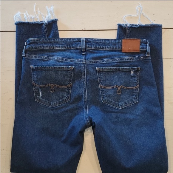 Lucky Brand Lolita Skinny Distressed Dark Sz 29/8 - Picture 4 of 5